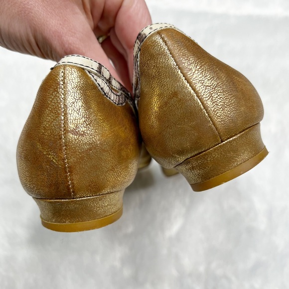 Miu Miu Gold Metallic Leather Pointed Toe Ballet Flats Snake Print Trim 38.5 - Picture 5 of 15